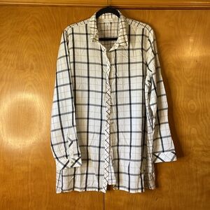 J. Jill White and Black Plaid Shirt. Size XL T